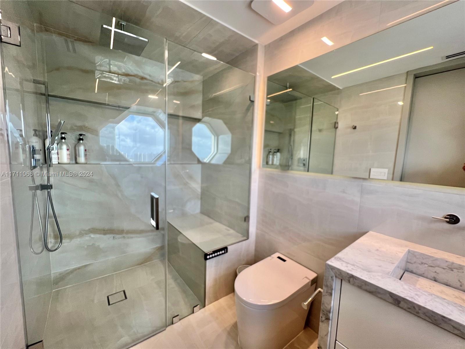 ACQUALINA OCEAN RESIDENCE - Residential
