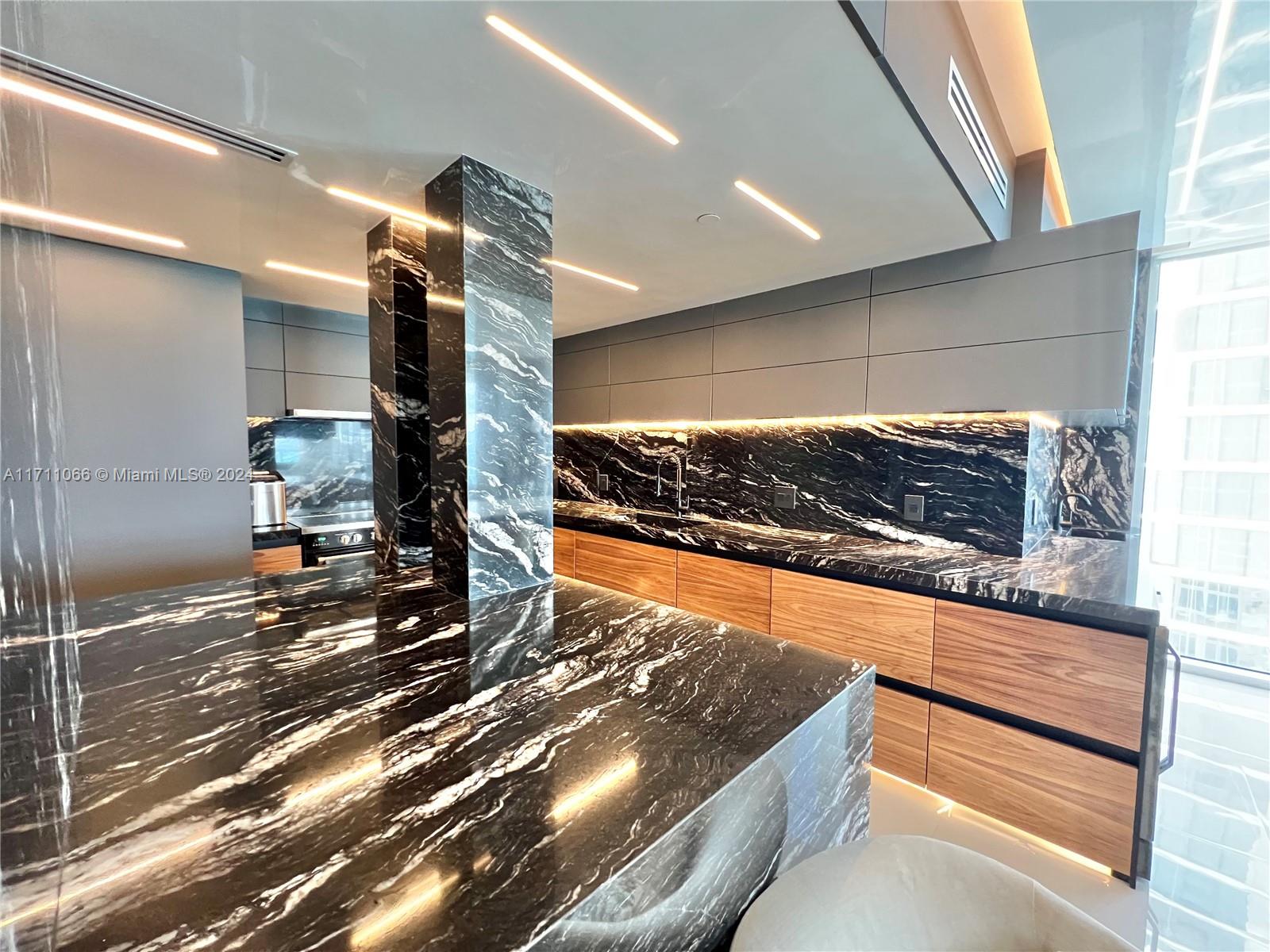 ACQUALINA OCEAN RESIDENCE - Residential