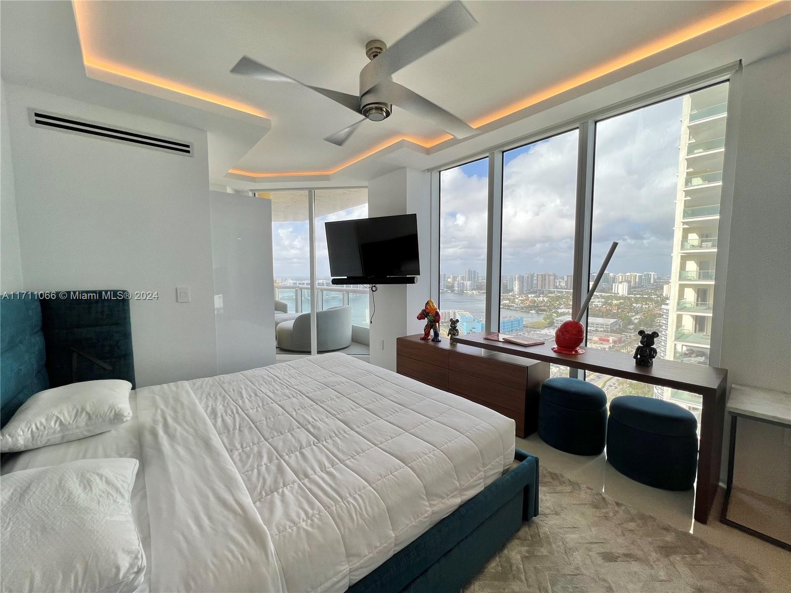 ACQUALINA OCEAN RESIDENCE - Residential