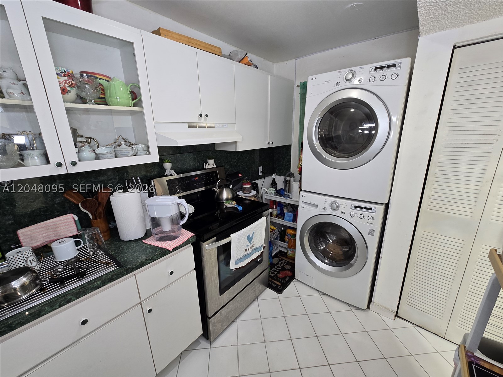 ST ANDREWS COURT CONDO - Residential Lease