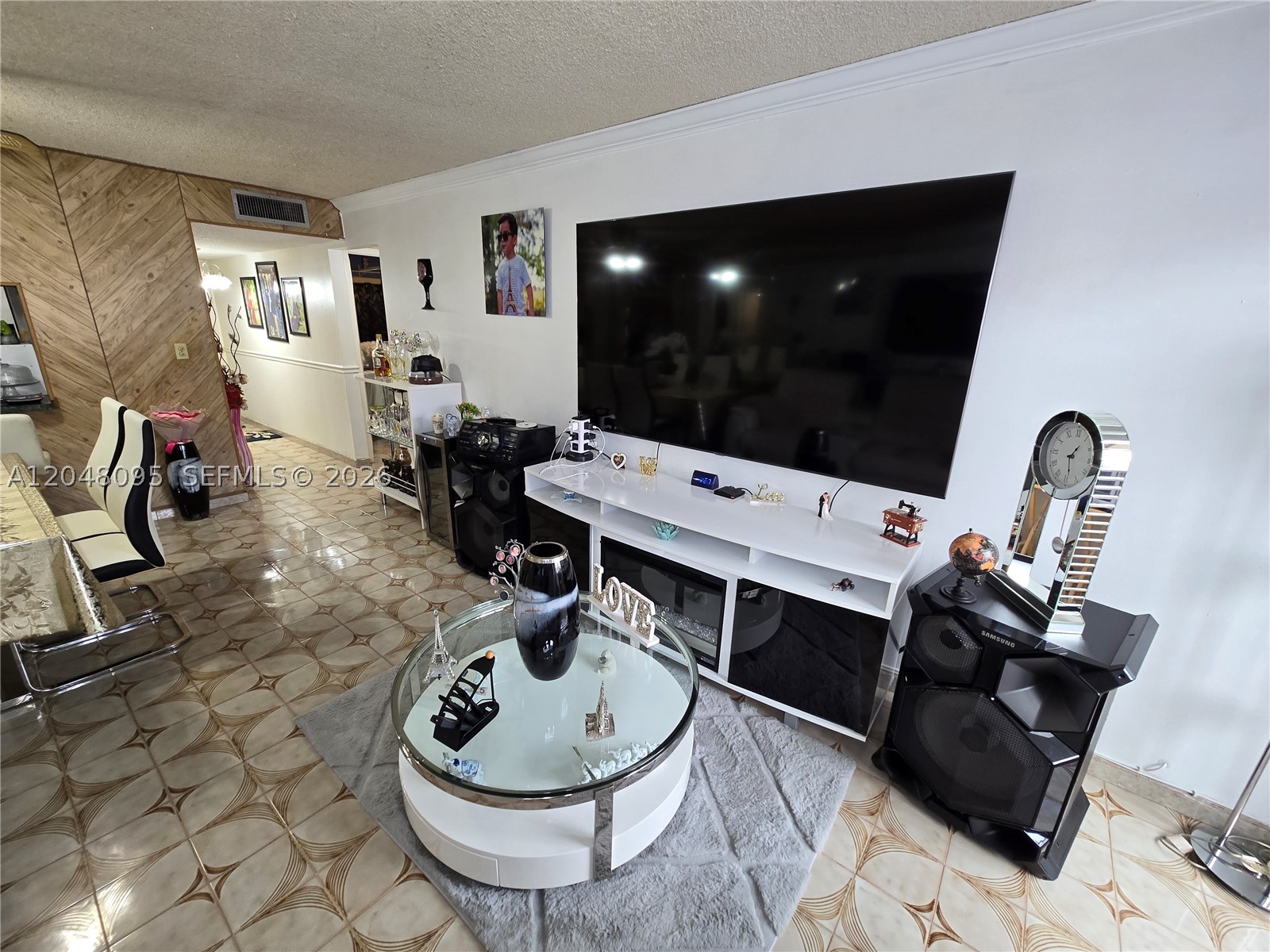 ST ANDREWS COURT CONDO - Residential Lease