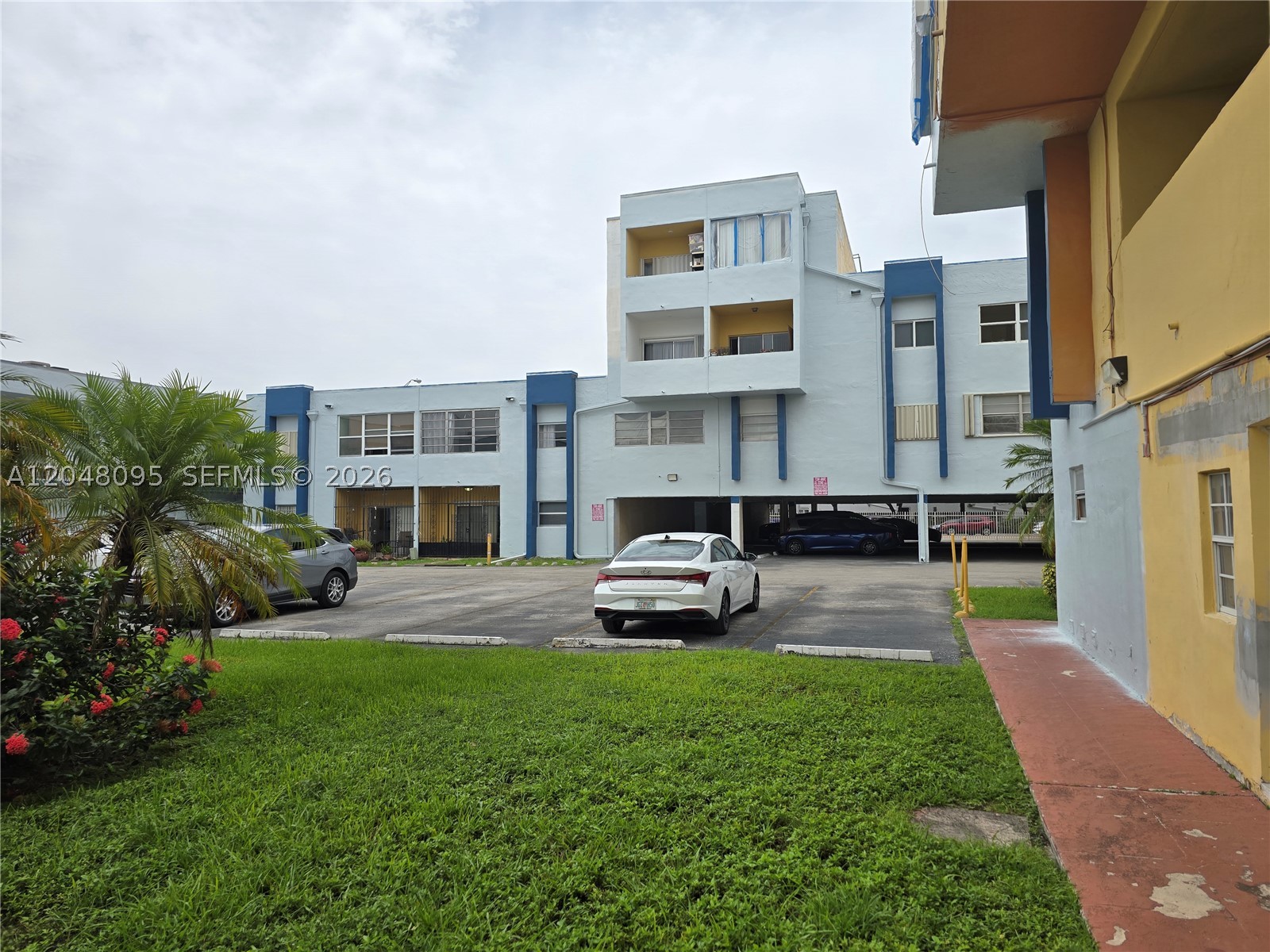 ST ANDREWS COURT CONDO - Residential Lease