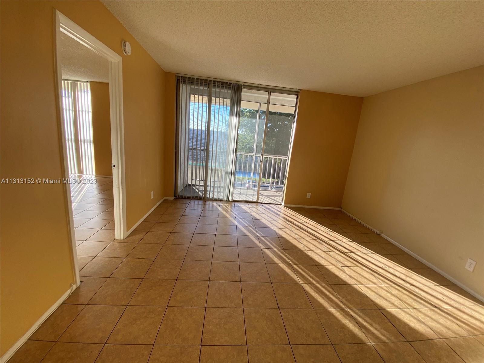 NEWPORT AT LAUDERHILL CON - Residential
