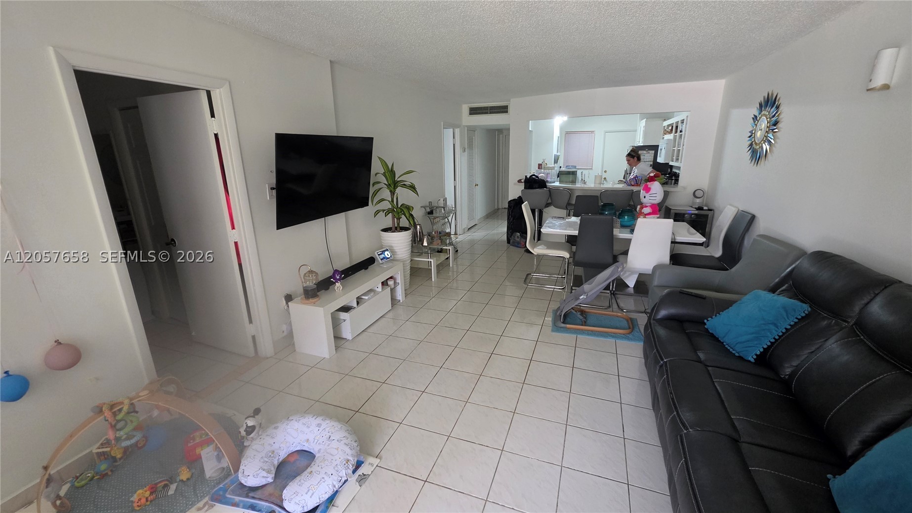 JADE WINDS GROUP BAMBOO G - Residential