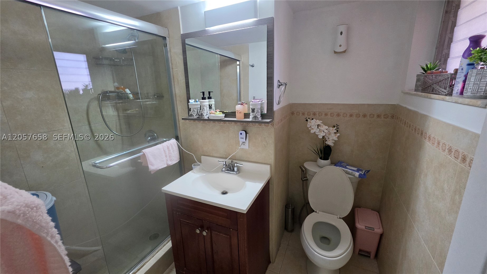 JADE WINDS GROUP BAMBOO G - Residential