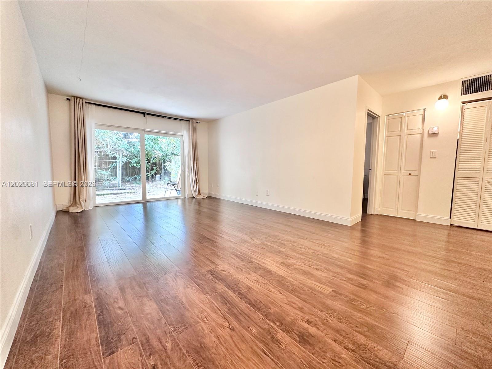 PUERTA DEL SOL CONDO - Residential Lease