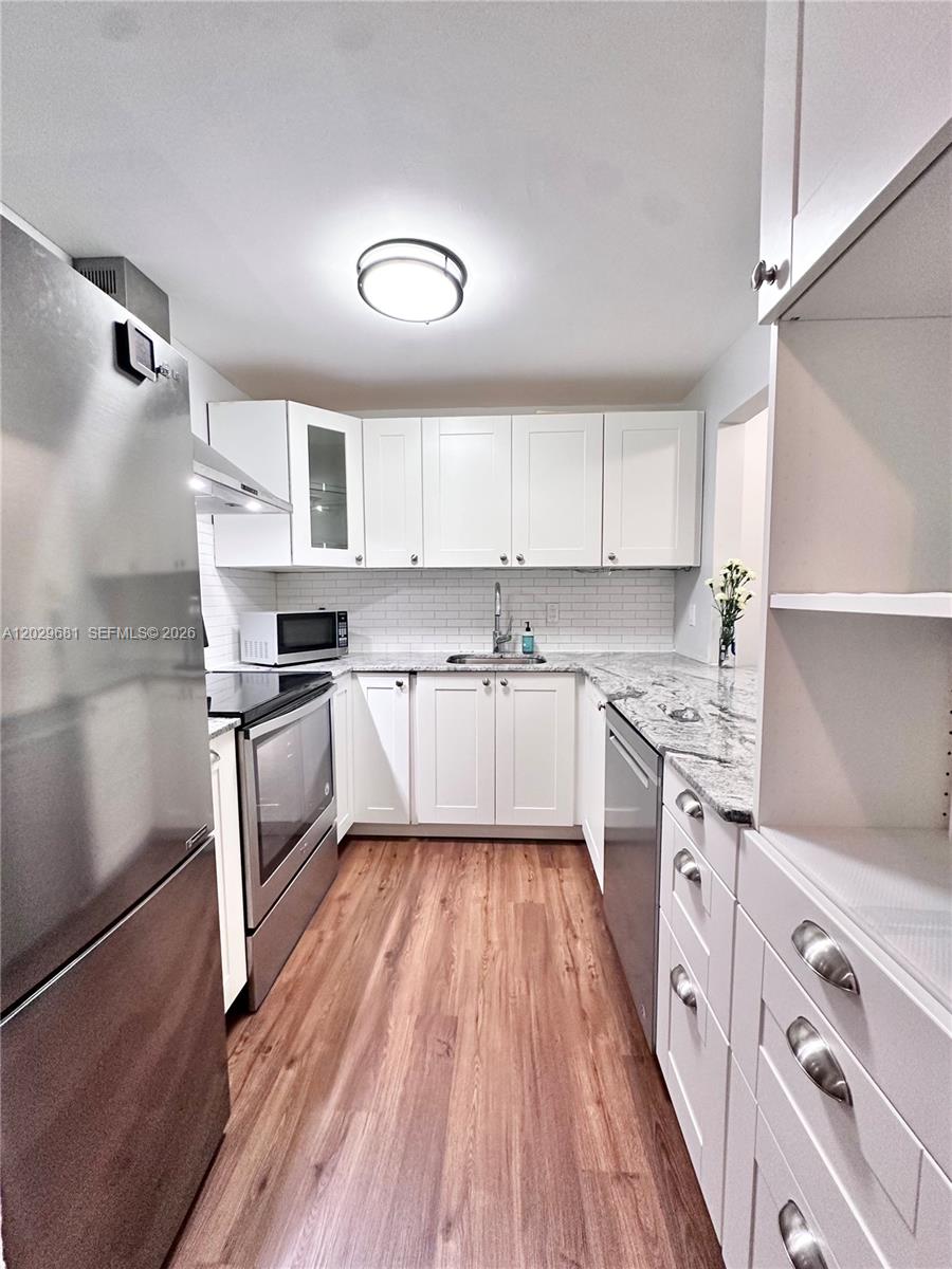 PUERTA DEL SOL CONDO - Residential Lease