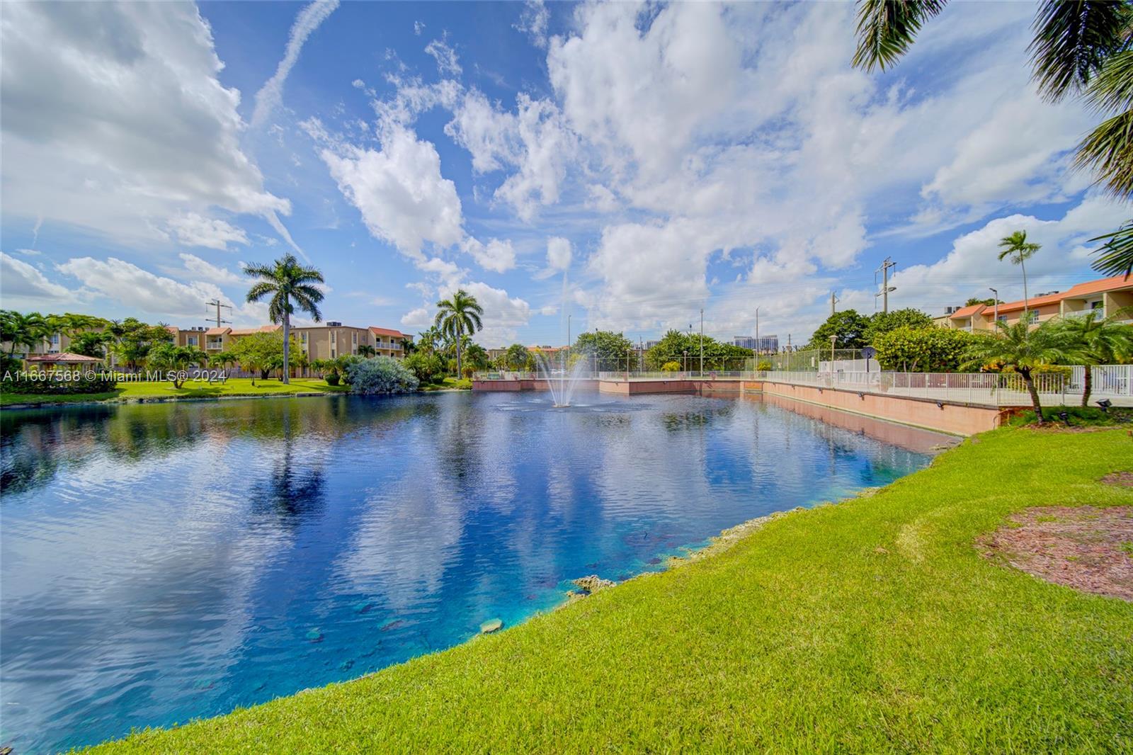 DORAL GARDENS II CONDO - Residential Lease