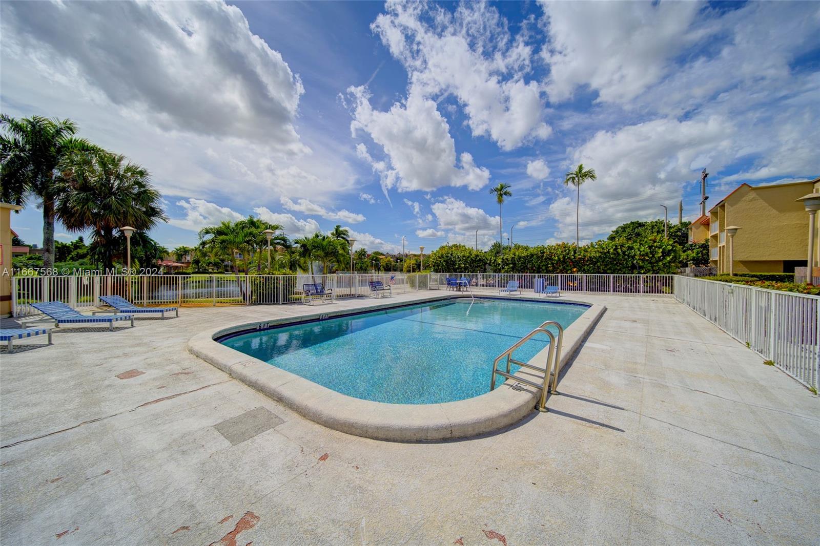 DORAL GARDENS II CONDO - Residential Lease