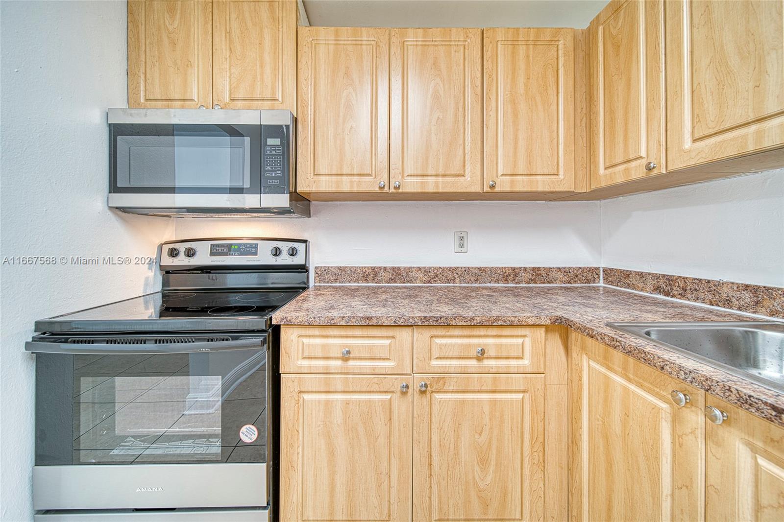 DORAL GARDENS II CONDO - Residential Lease