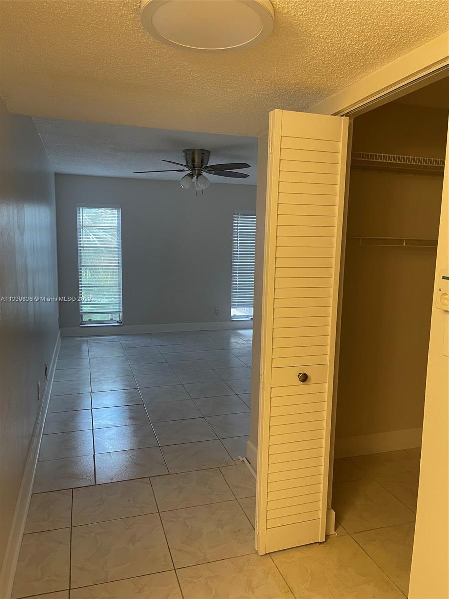 TOWN SQUARE CONDO - Residential Lease