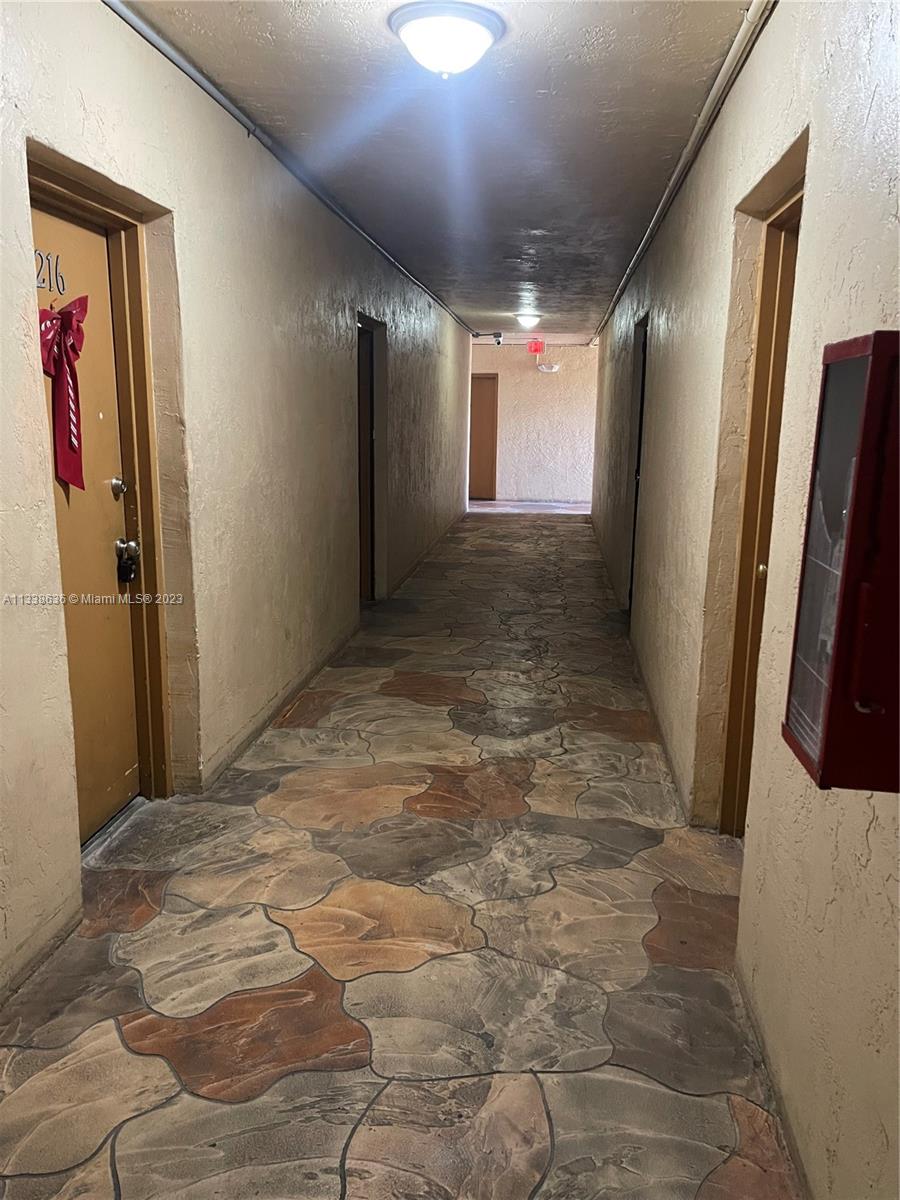 TOWN SQUARE CONDO - Residential Lease