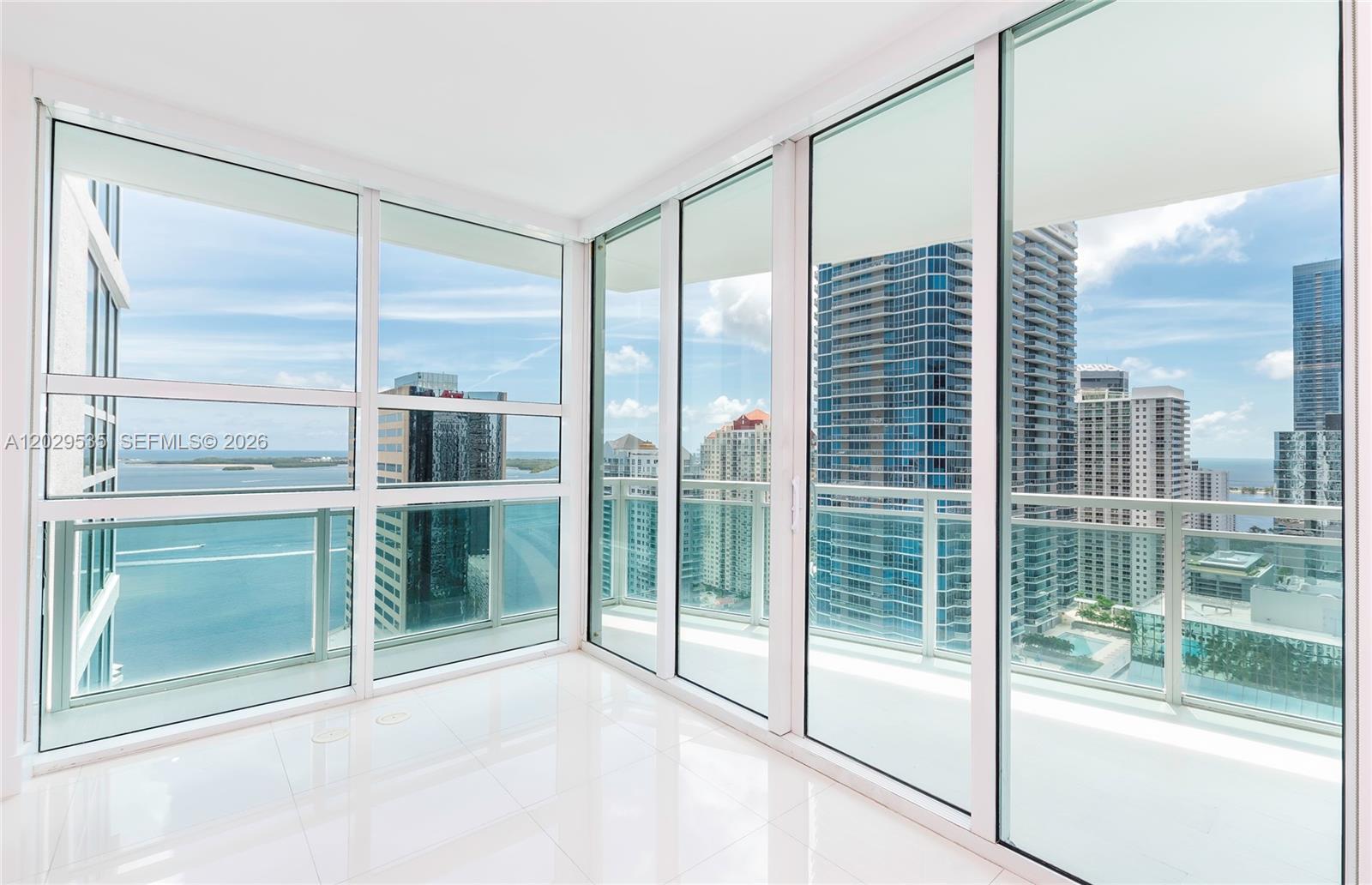 THE PLAZA 901 BRICKELL CO - Residential Lease