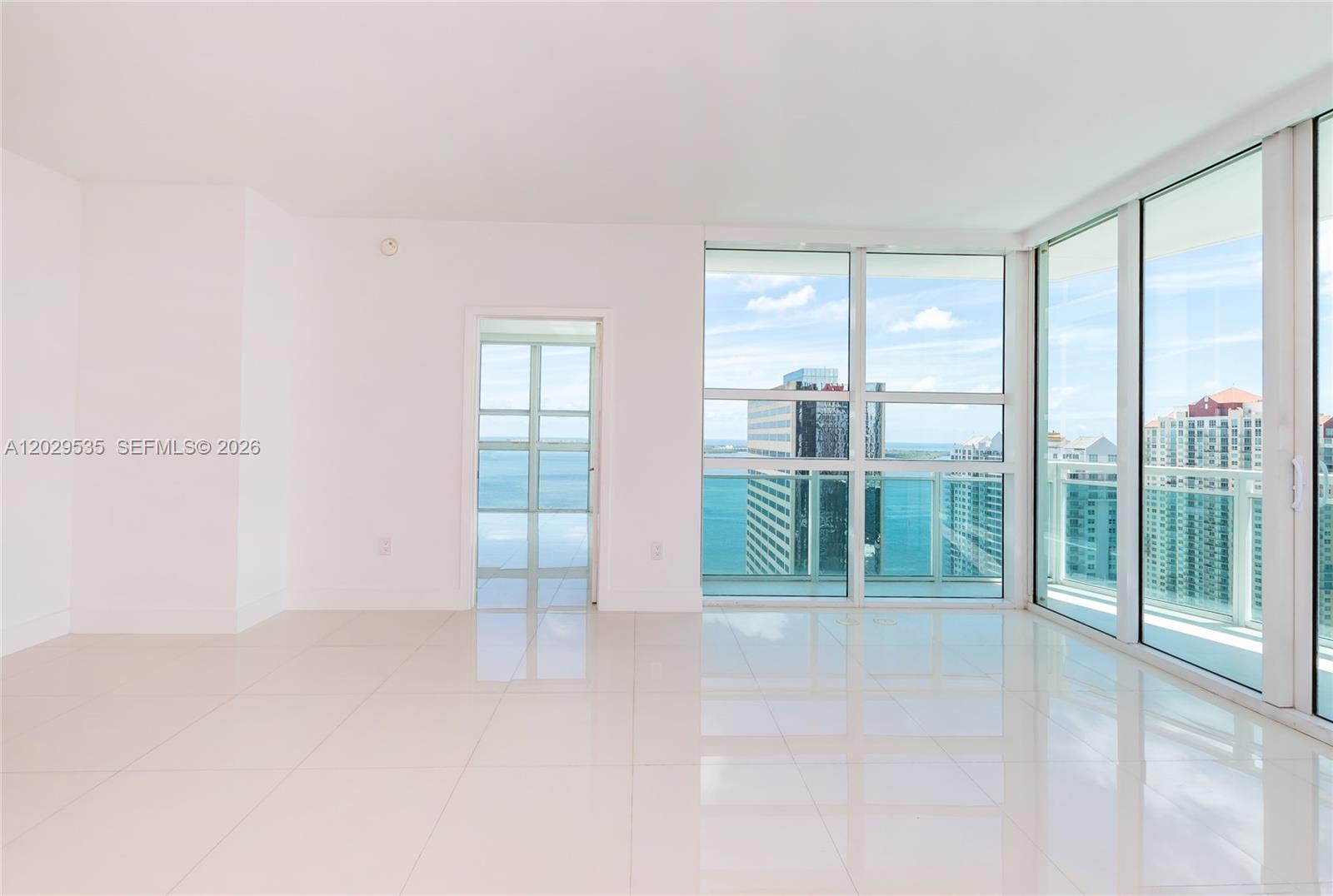 THE PLAZA 901 BRICKELL CO - Residential Lease