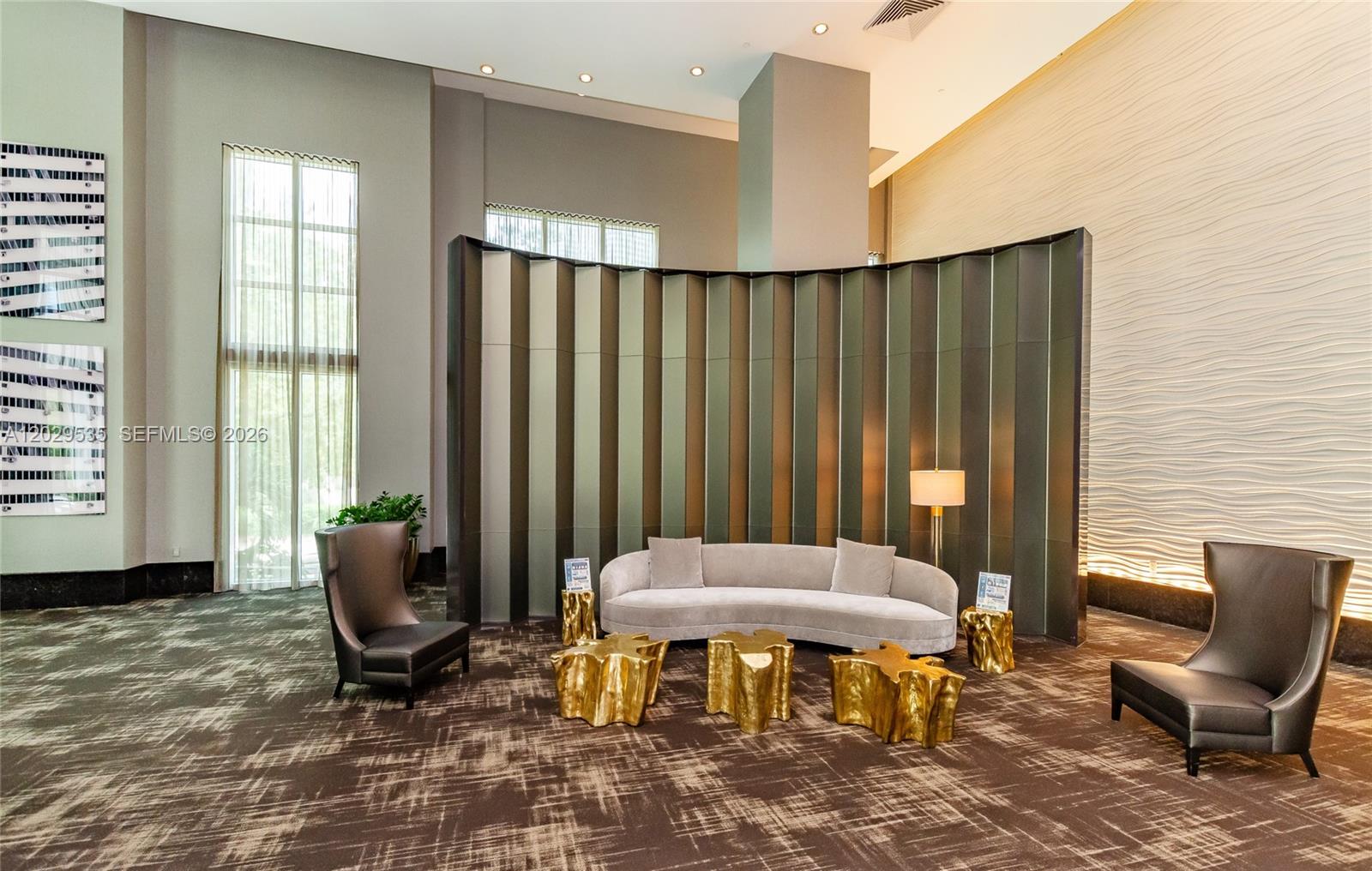 THE PLAZA 901 BRICKELL CO - Residential Lease