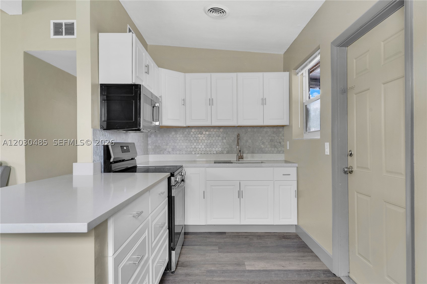 BOULEVARD ESTATES - Residential