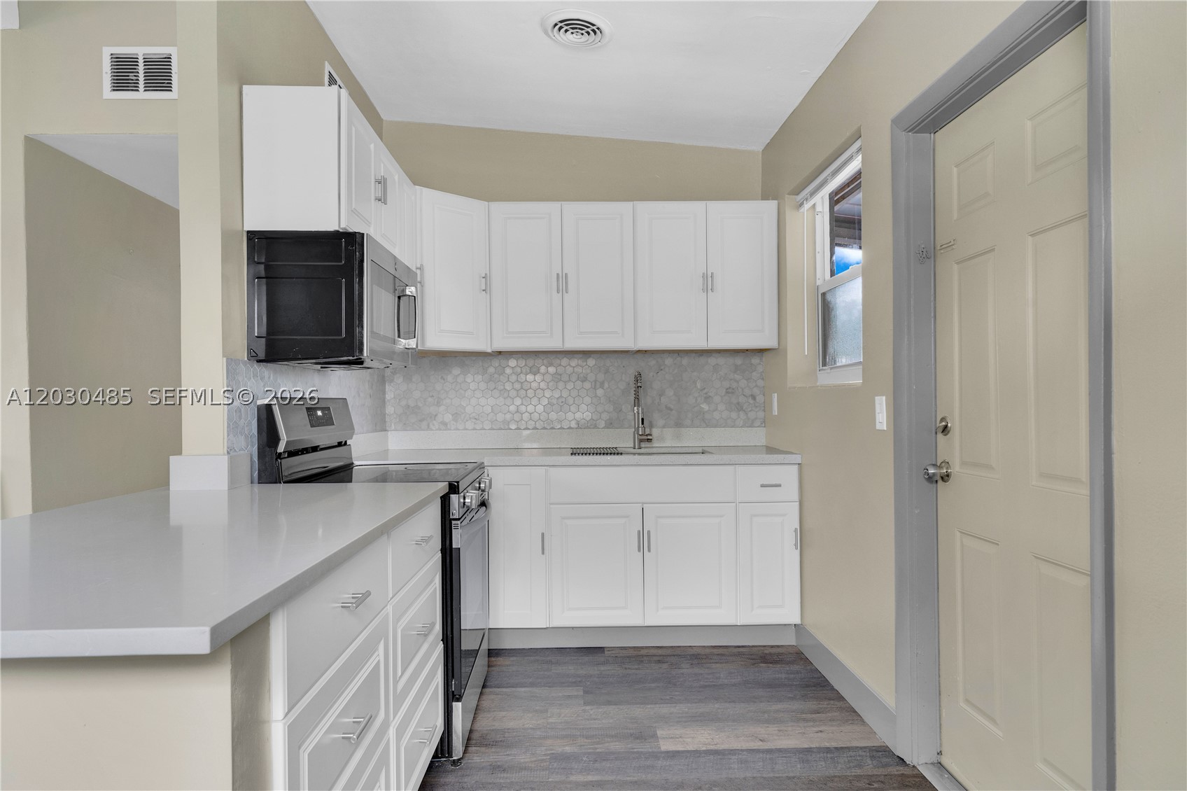 BOULEVARD ESTATES - Residential