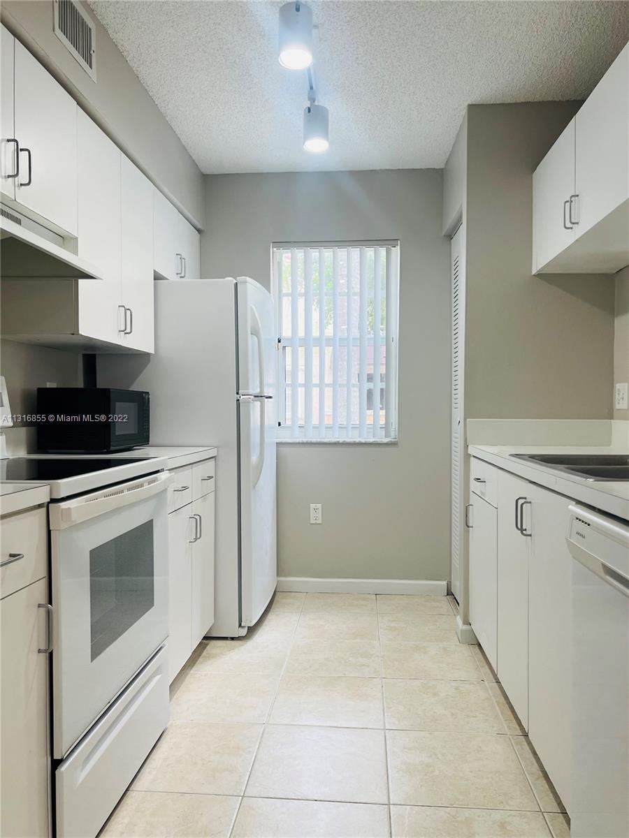 EL-AD ENCLAVE AT MIRAMAR - Residential Lease
