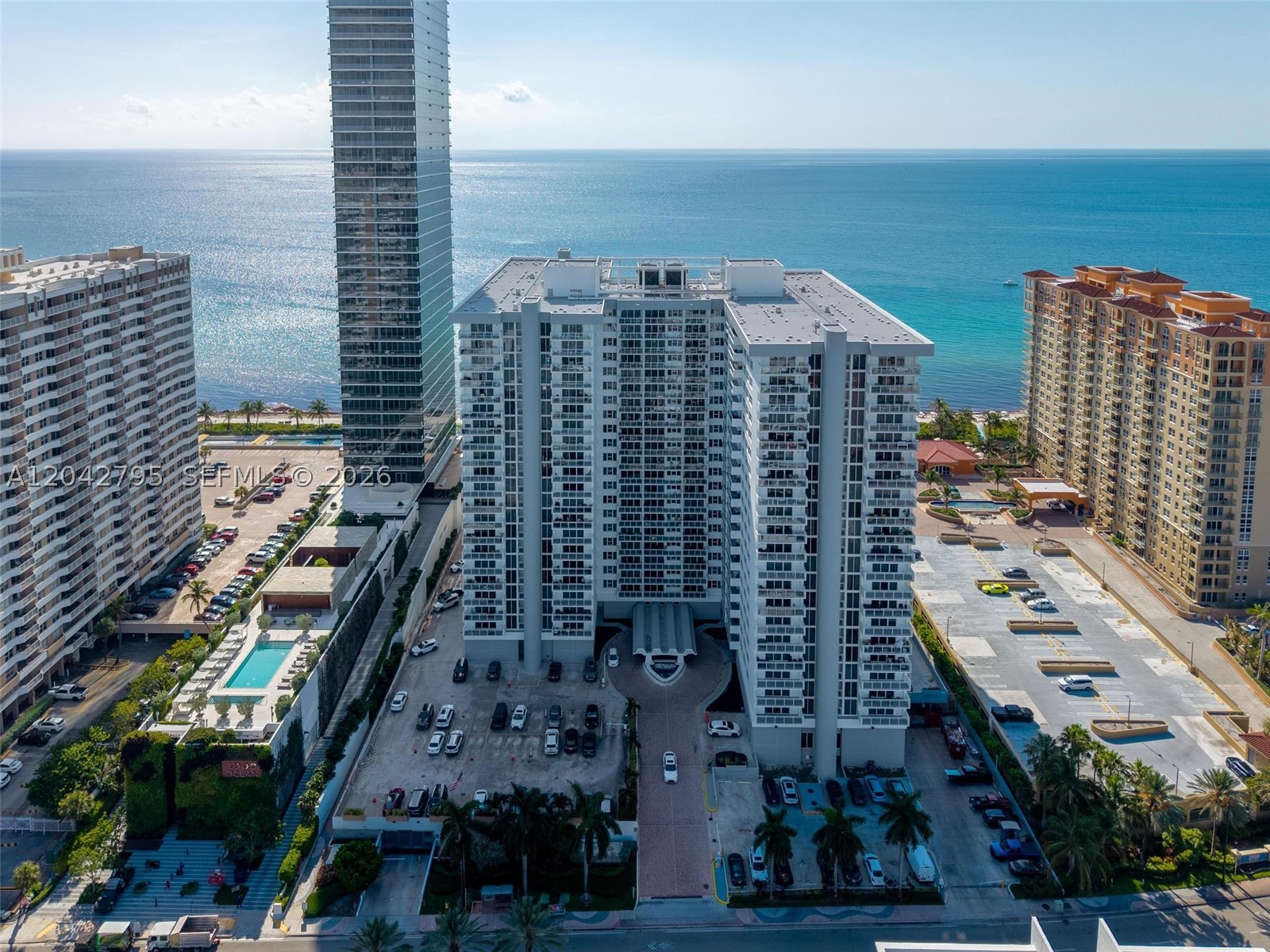 PARKER PLAZA CONDO ESTATE - Residential