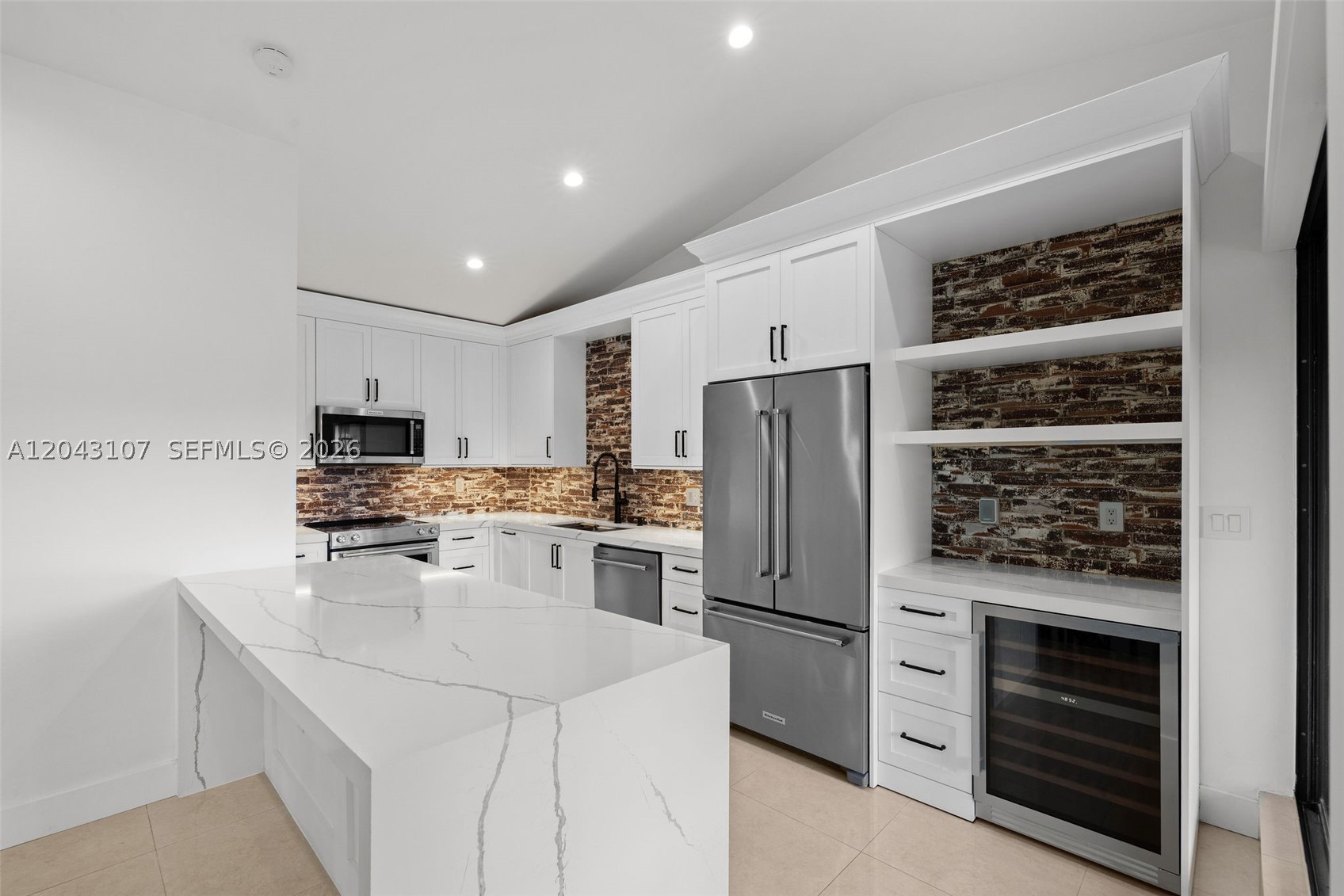 PALM CREST VILLAS CONDO - Residential