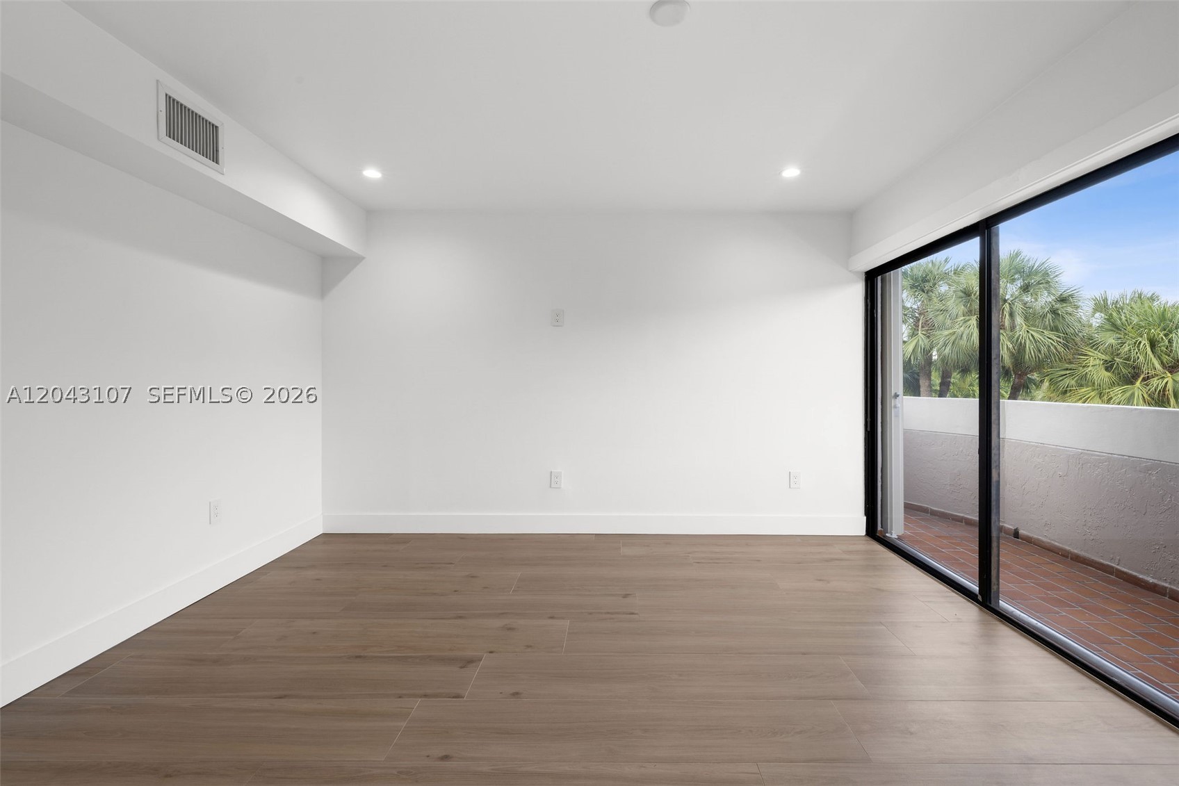 PALM CREST VILLAS CONDO - Residential