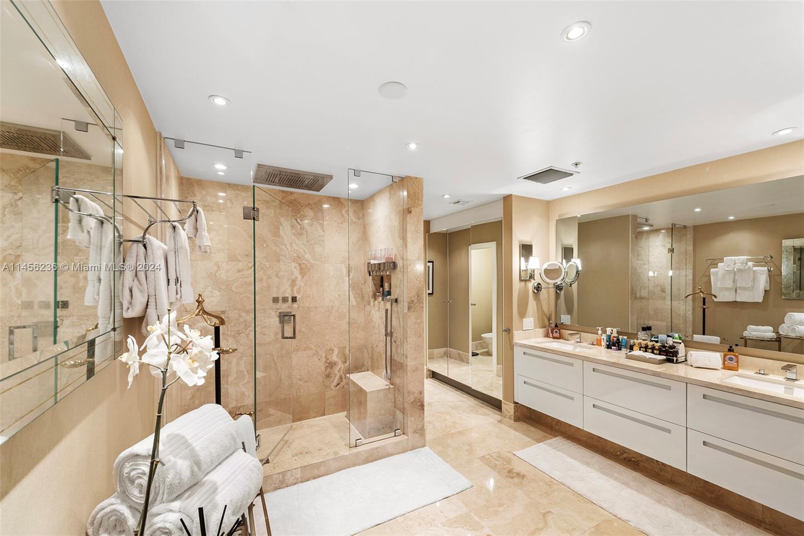 BAYSIDE VILLAGE EAST - Residential
