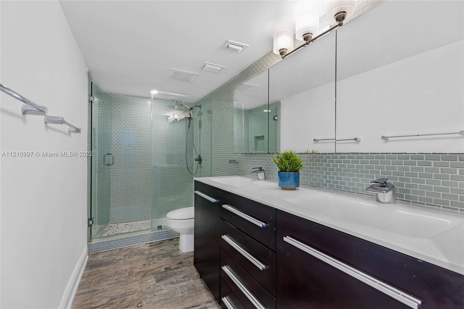 OCEANFRONT PLAZA CONDO - Residential