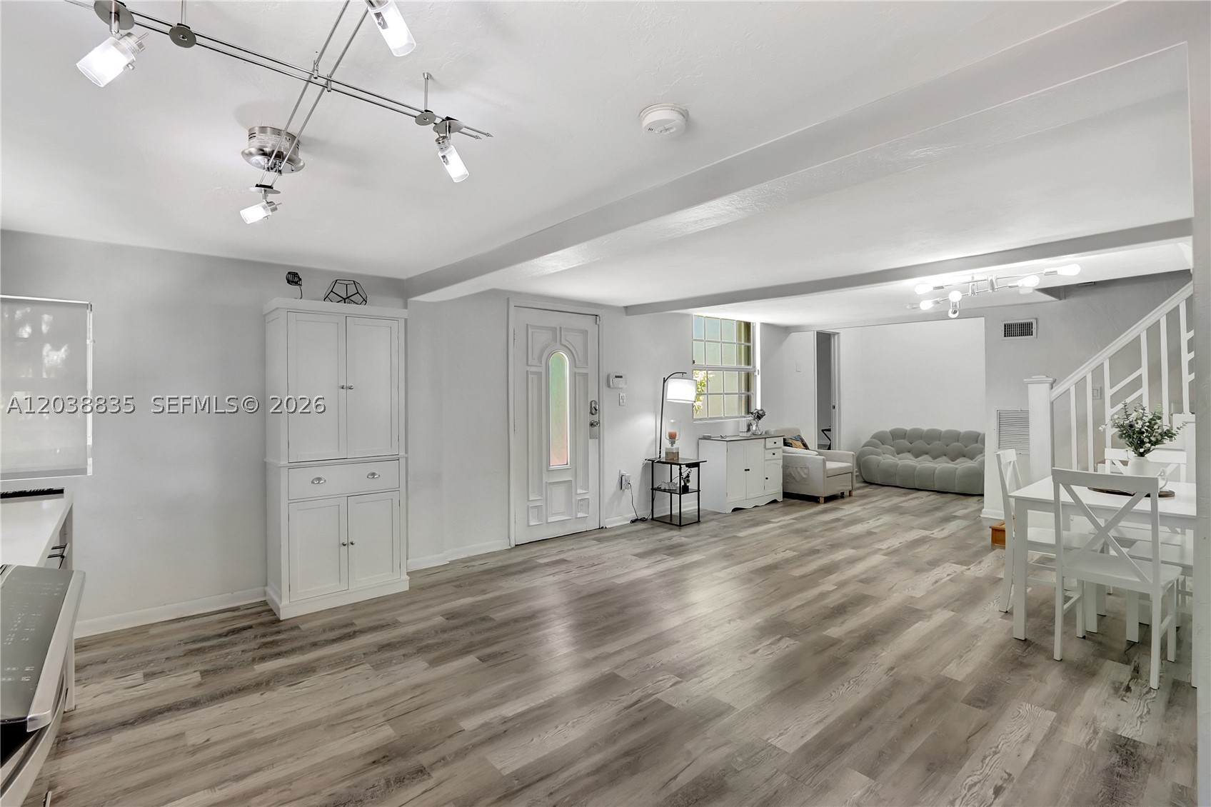 POMELO PARK - Residential