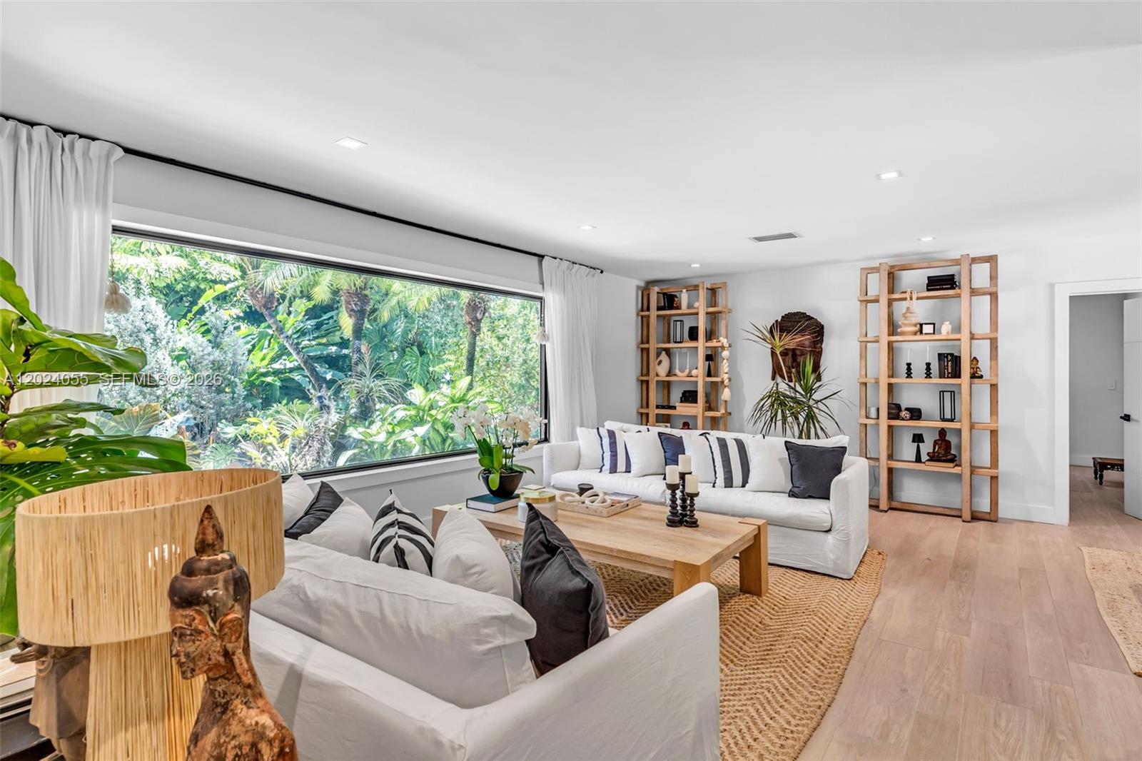 LAKE SHELDON - Residential