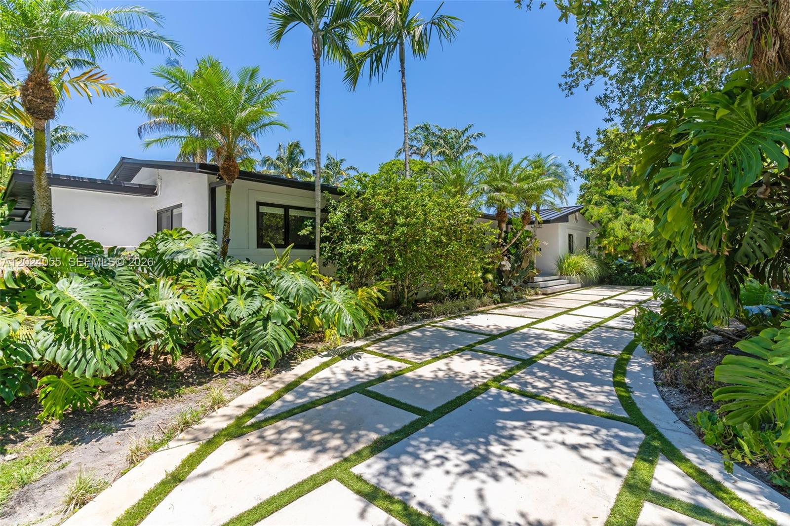 LAKE SHELDON - Residential
