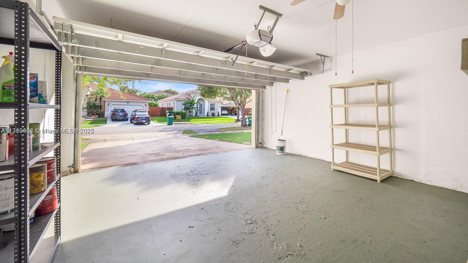 LAKES BY THE BAY SEC 14 - Residential Lease