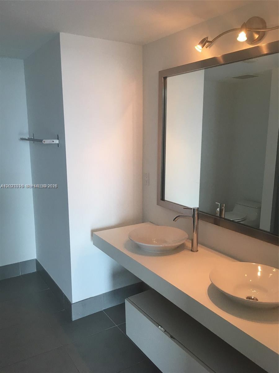 MINT CONDO - Residential Lease