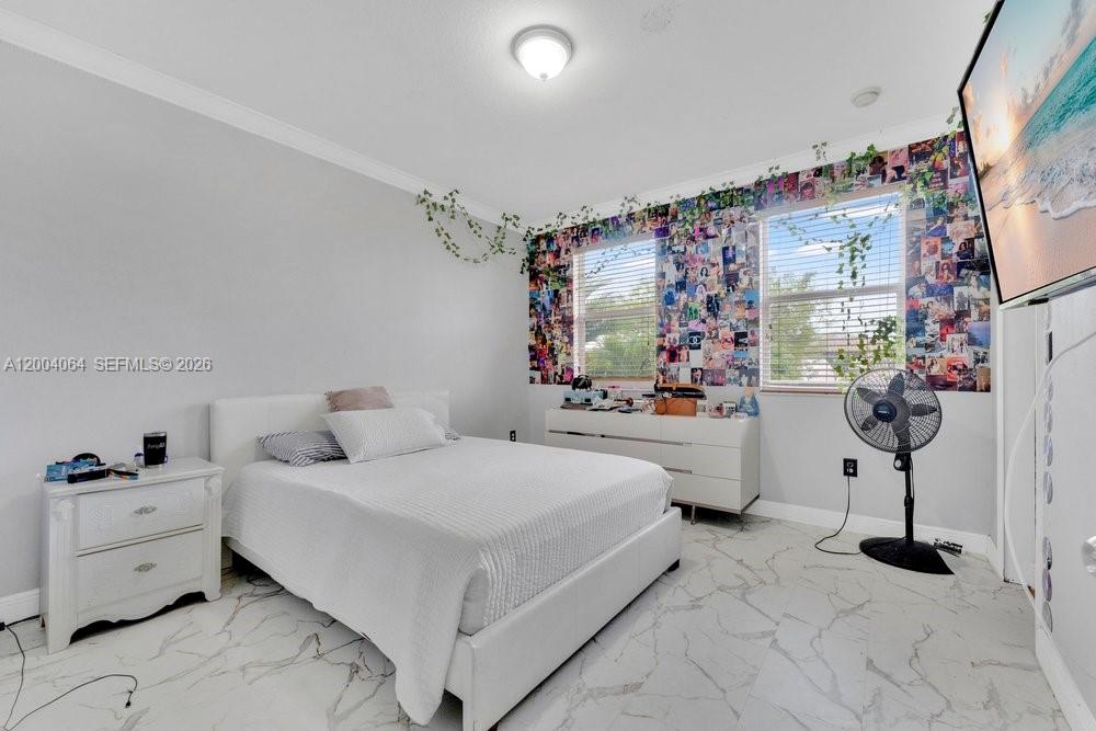 CENTURY GARDENS AT TAMIAM - Residential