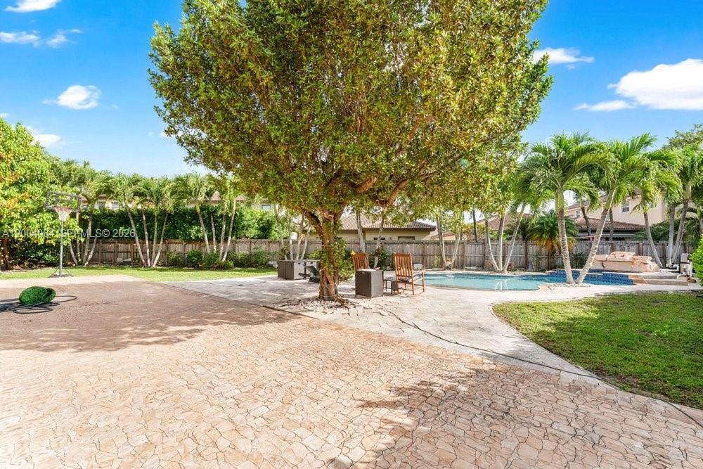 CENTURY GARDENS AT TAMIAM - Residential