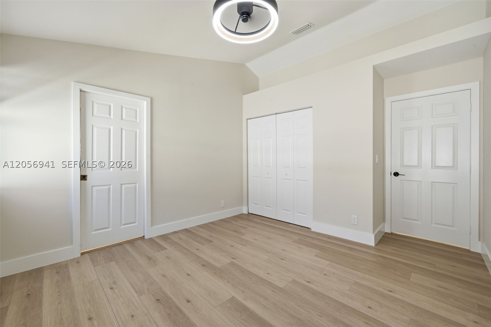EMBASSY LAKES PHASE II - Residential