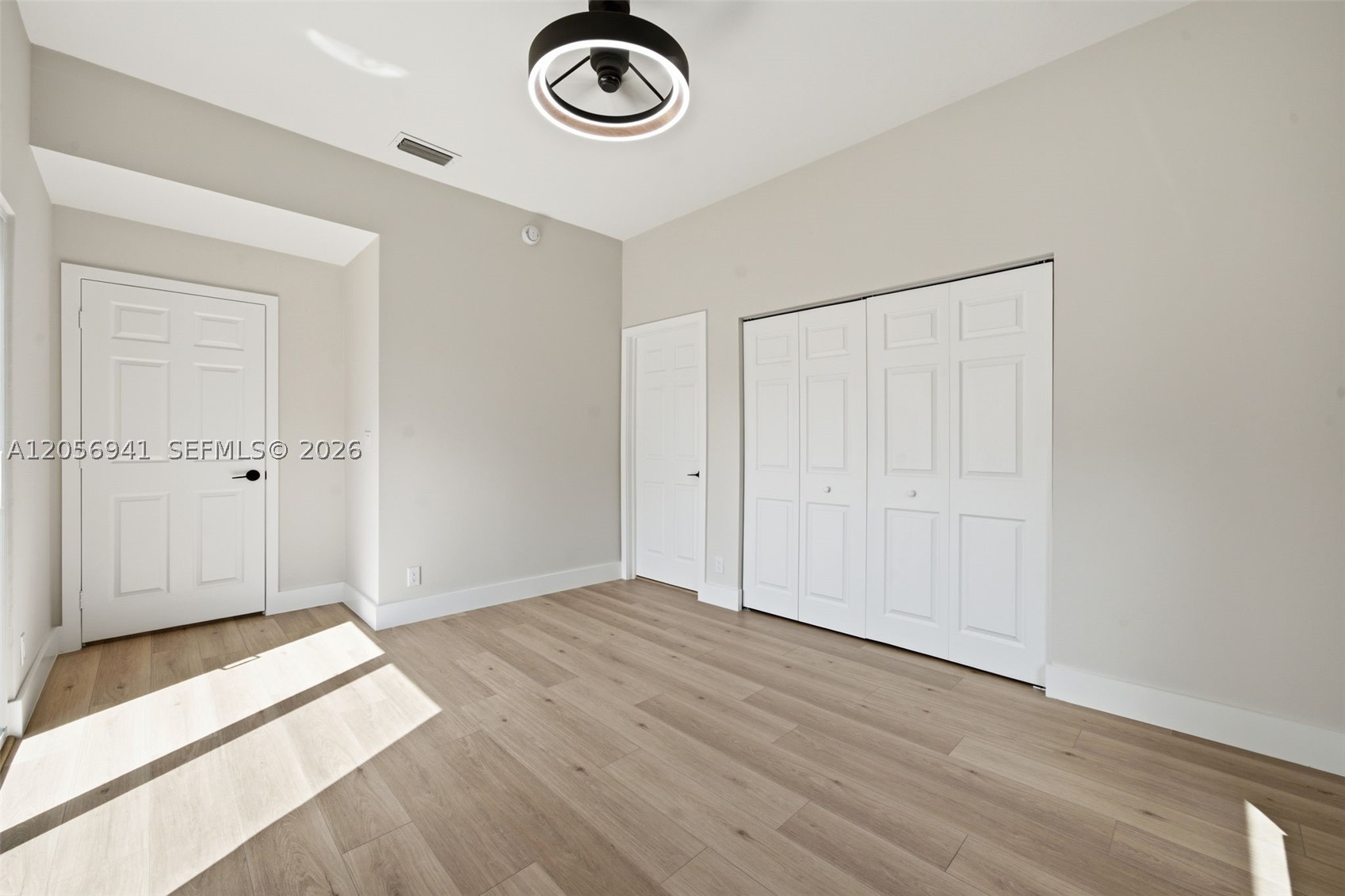 EMBASSY LAKES PHASE II - Residential
