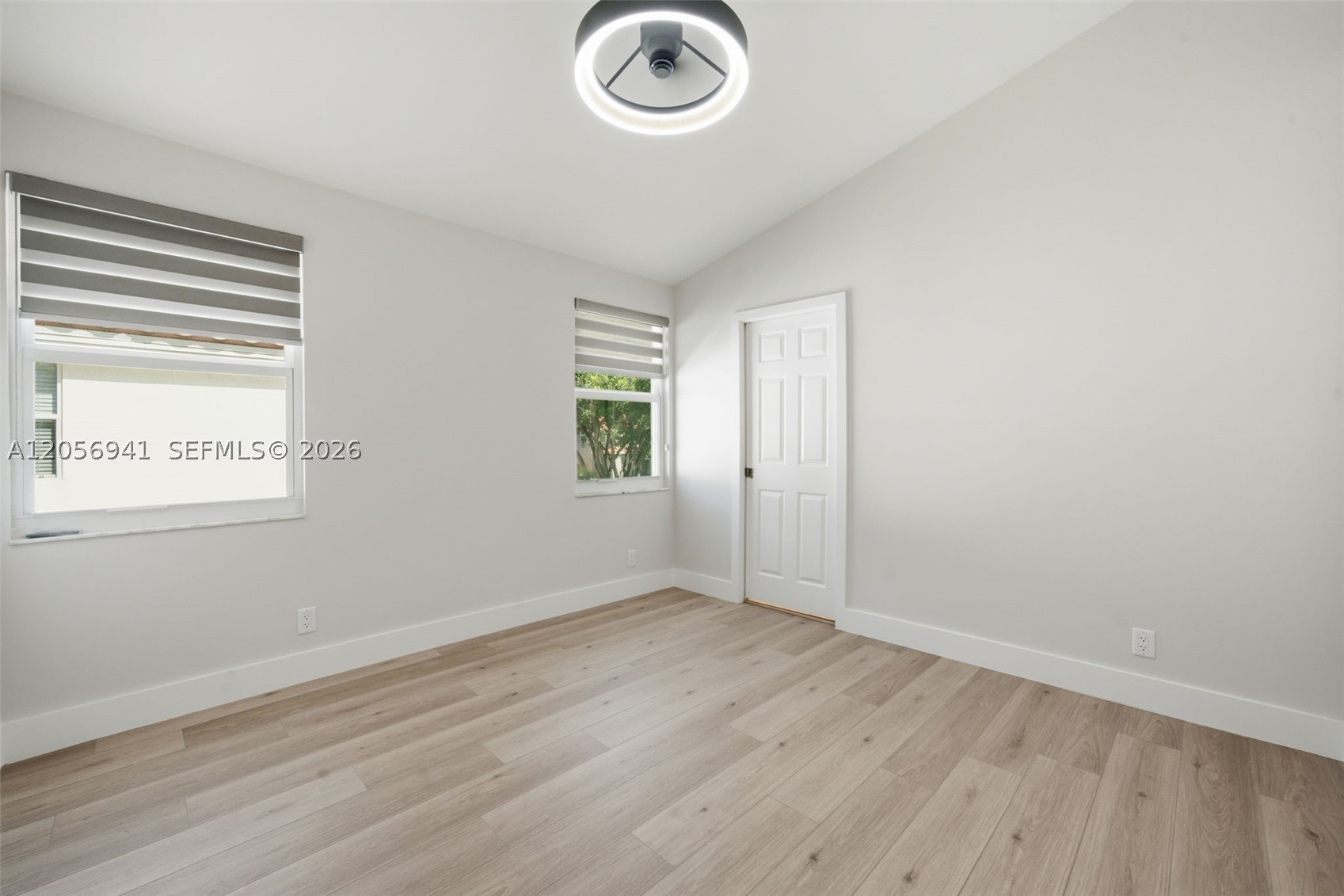 EMBASSY LAKES PHASE II - Residential