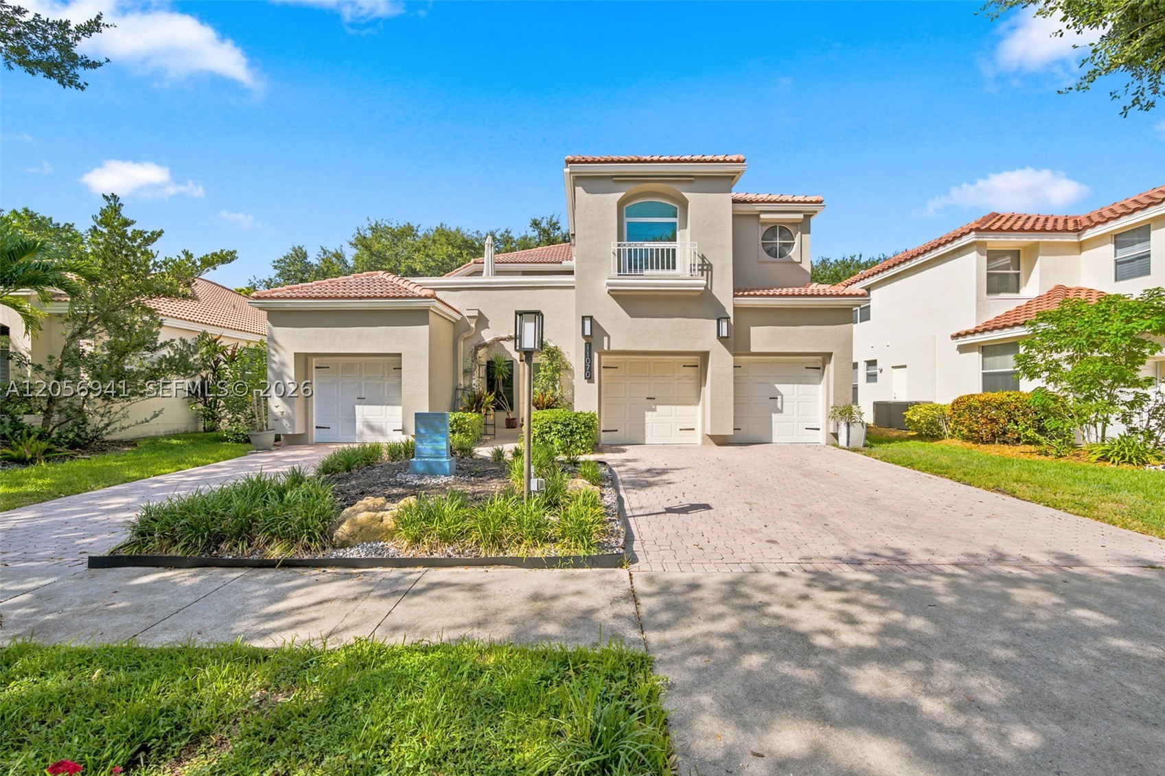 EMBASSY LAKES PHASE II - Residential