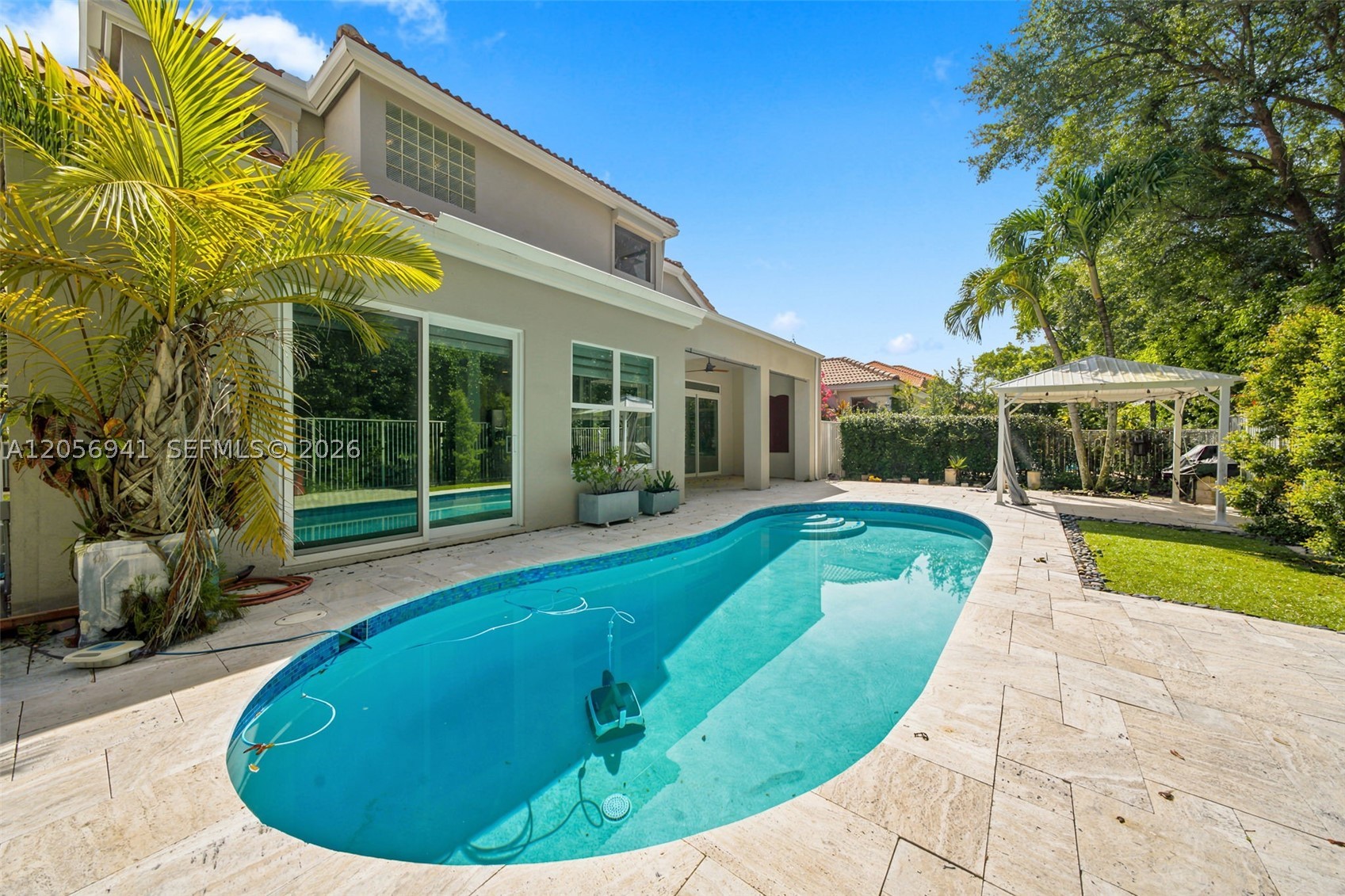EMBASSY LAKES PHASE II - Residential
