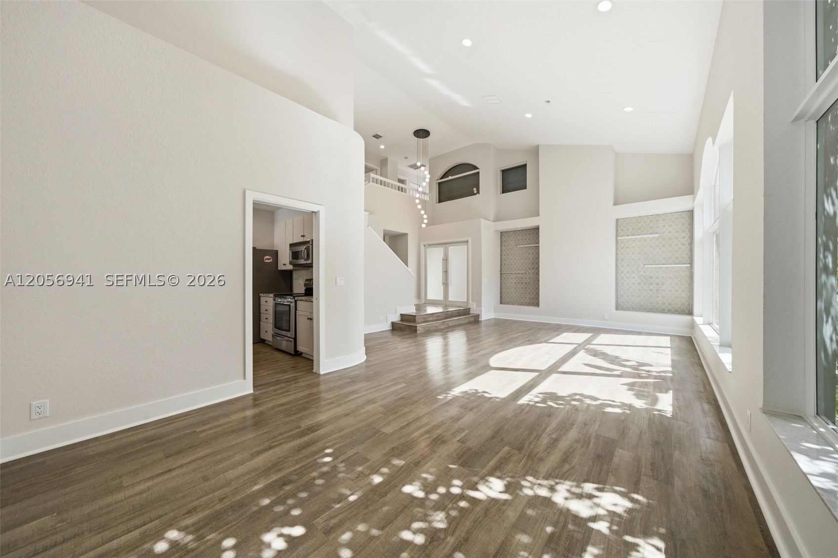 EMBASSY LAKES PHASE II - Residential