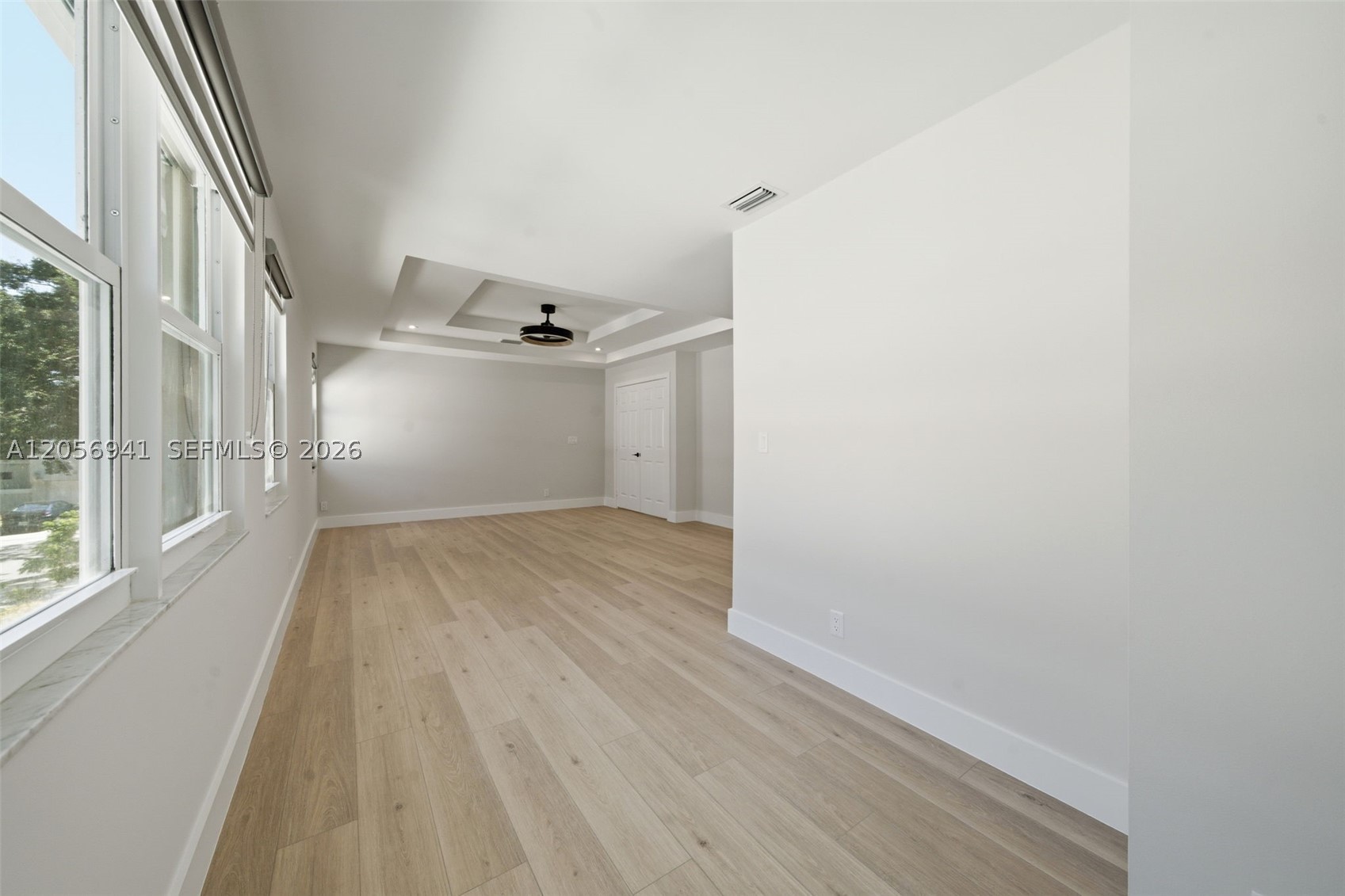 EMBASSY LAKES PHASE II - Residential