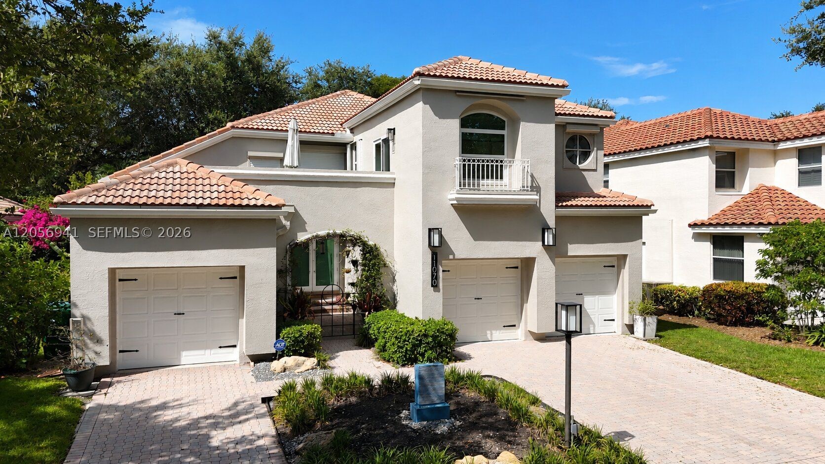 EMBASSY LAKES PHASE II - Residential