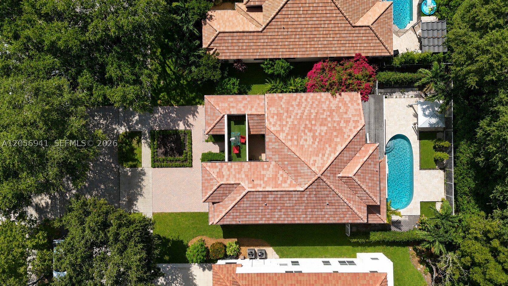 EMBASSY LAKES PHASE II - Residential