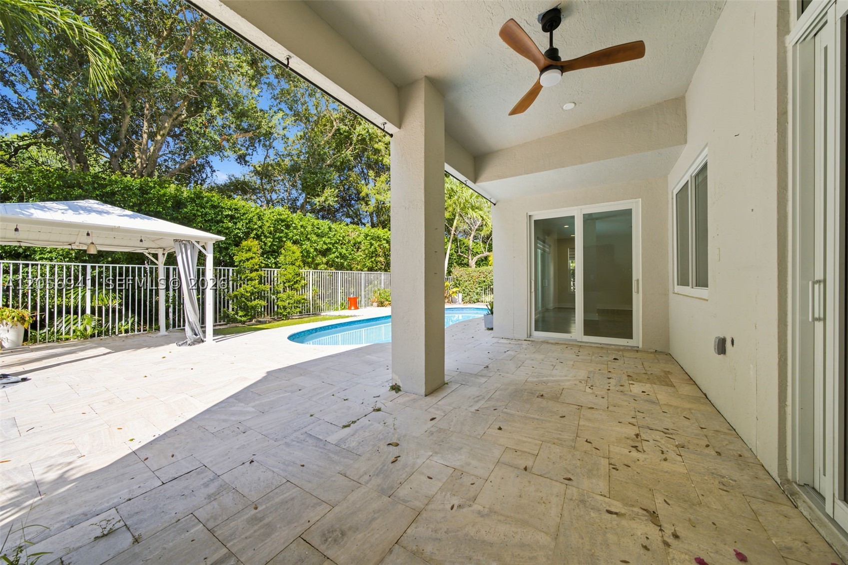 EMBASSY LAKES PHASE II - Residential