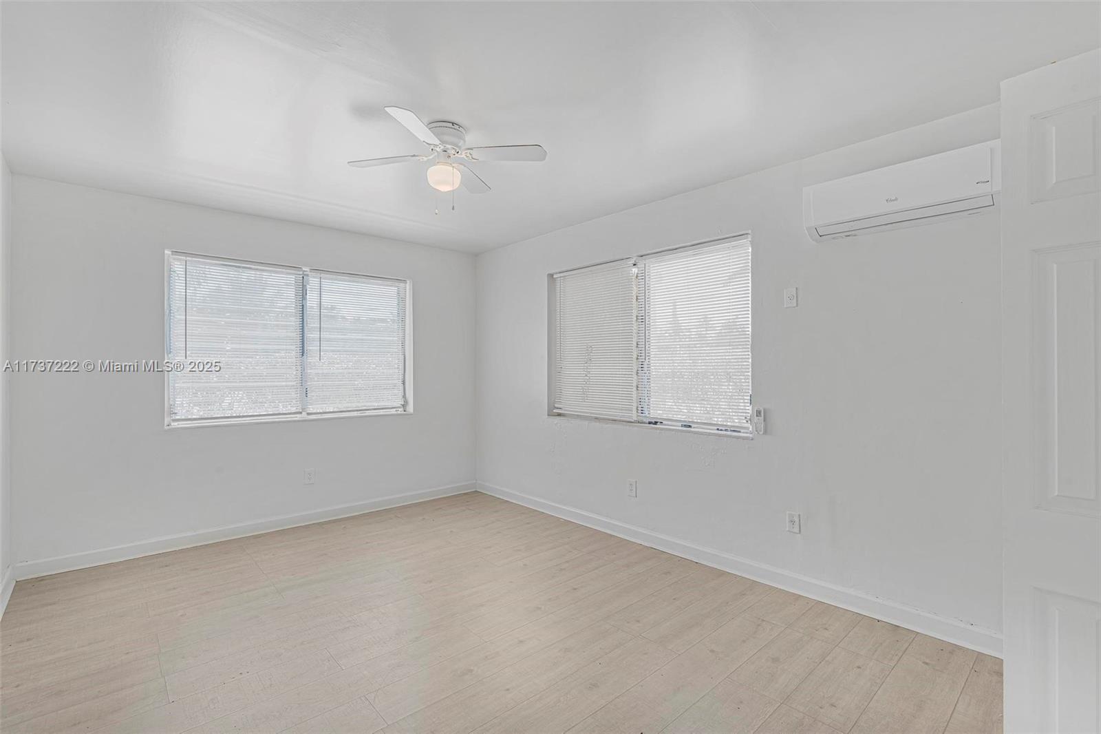 BISCAYNE BCH SUB - Residential Lease