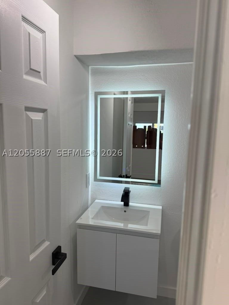 RICHMOND HGTS ESTS 3RD ADD - Residential