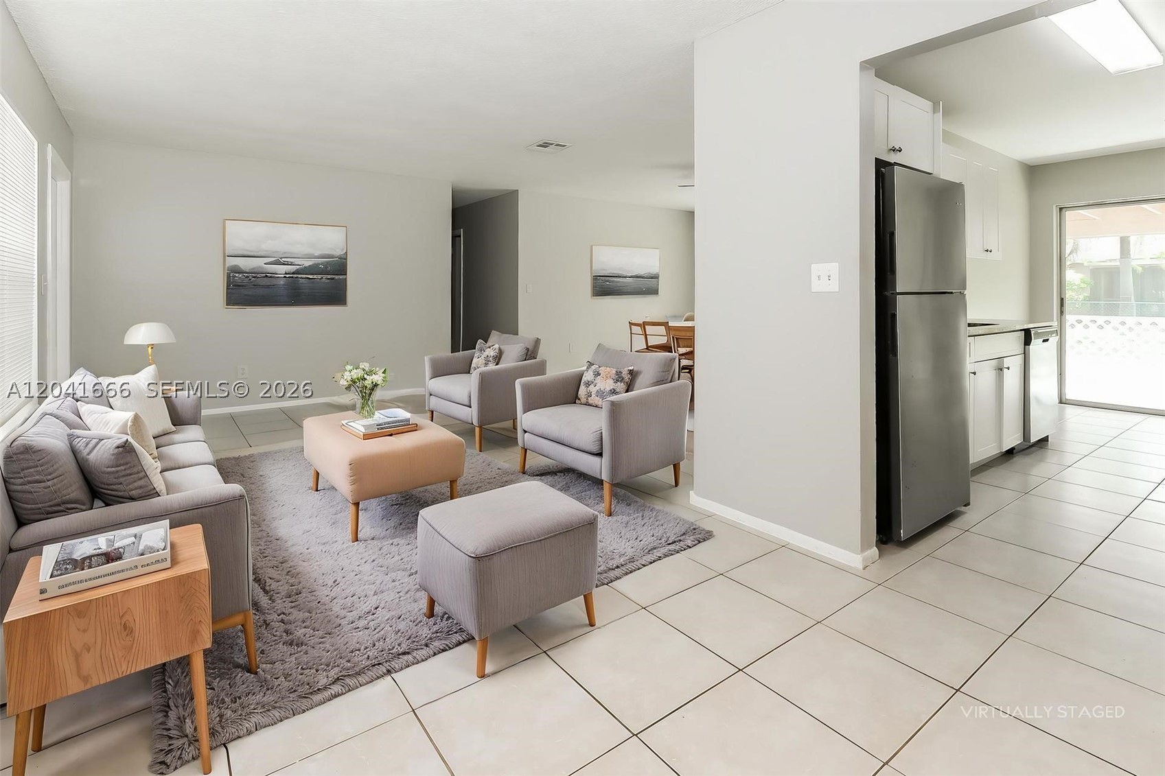 PALM BEACH COLONY SEC 2 - Residential Lease