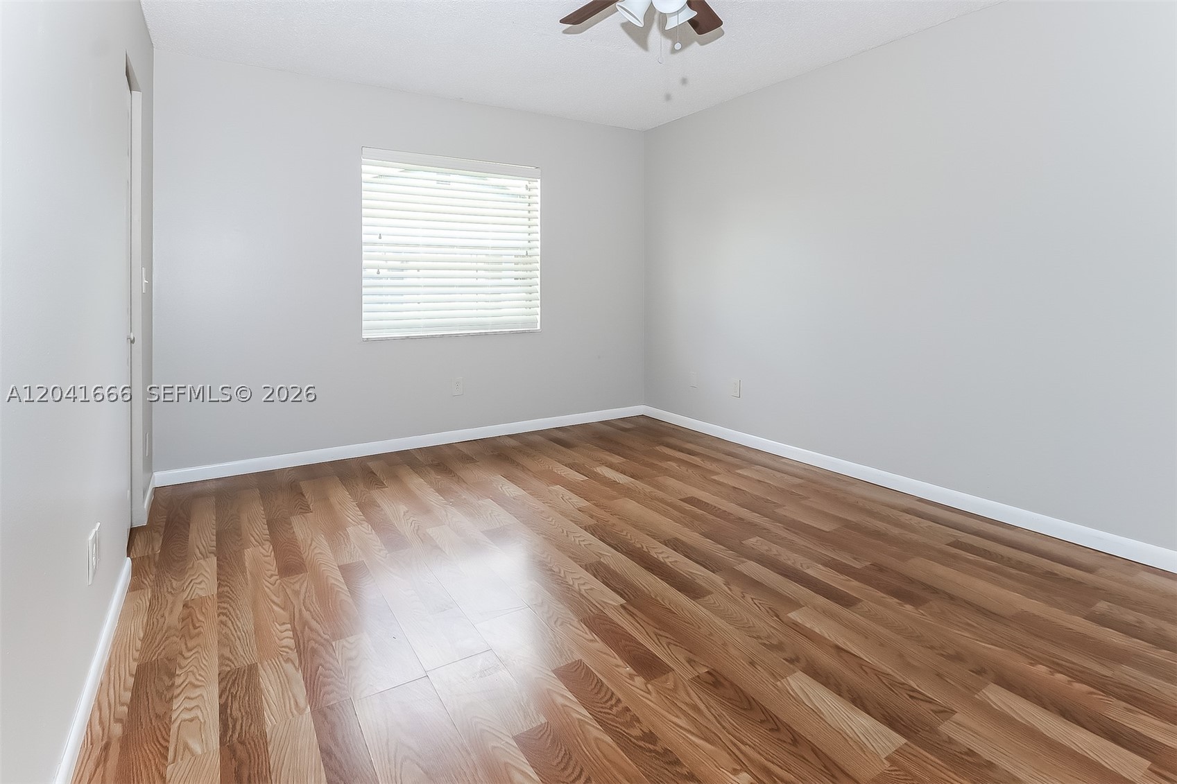 PALM BEACH COLONY SEC 2 - Residential Lease