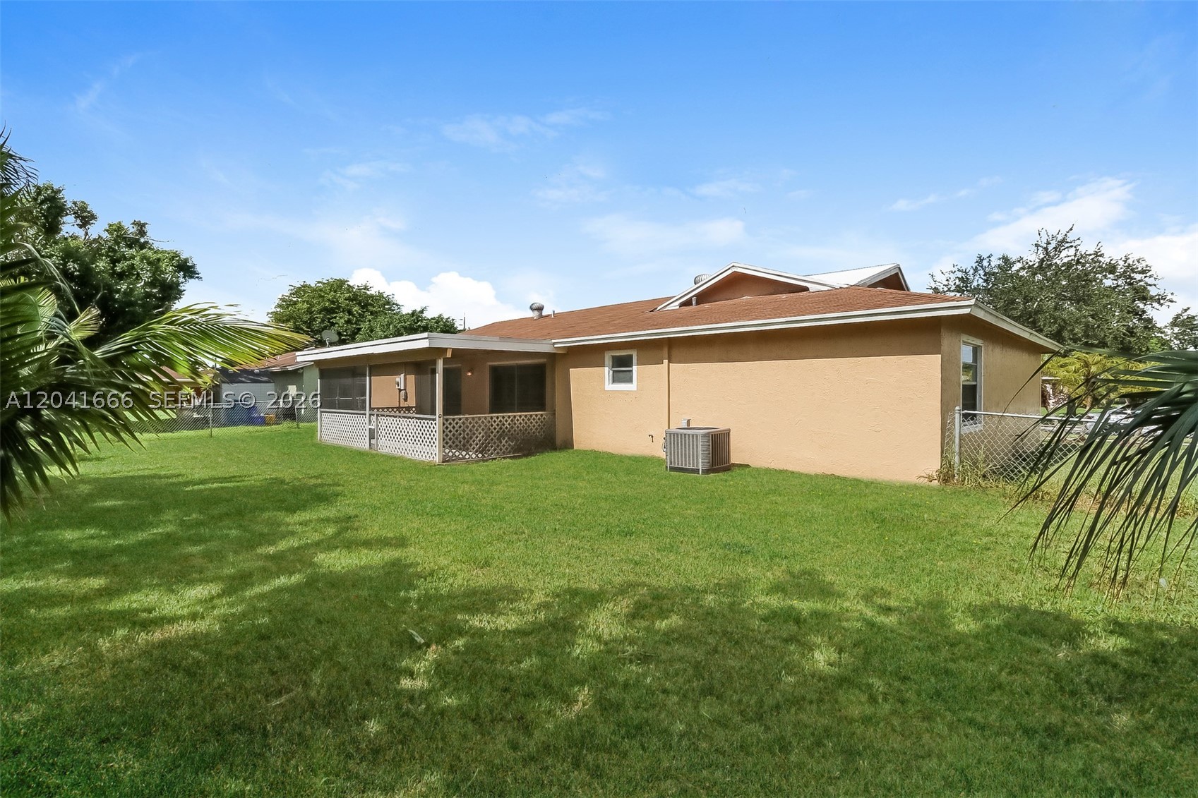 PALM BEACH COLONY SEC 2 - Residential Lease