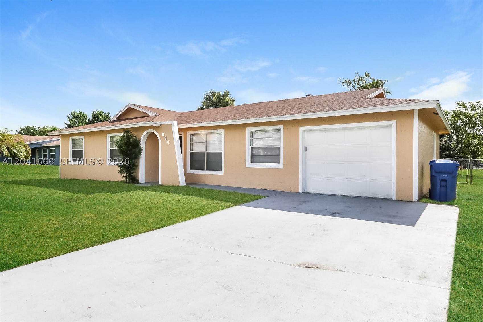 PALM BEACH COLONY SEC 2 - Residential Lease